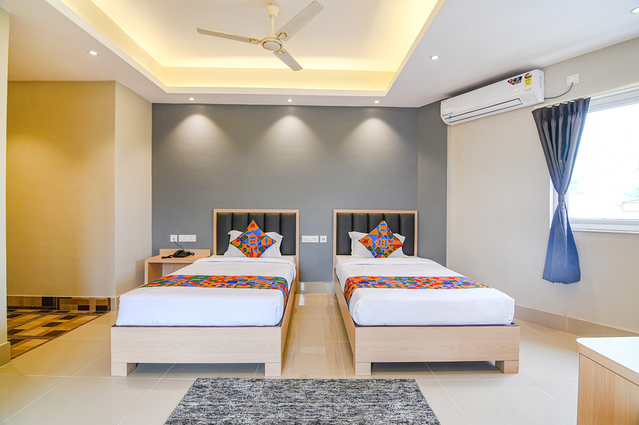 fabhotel jp nr sataragachhi railway station