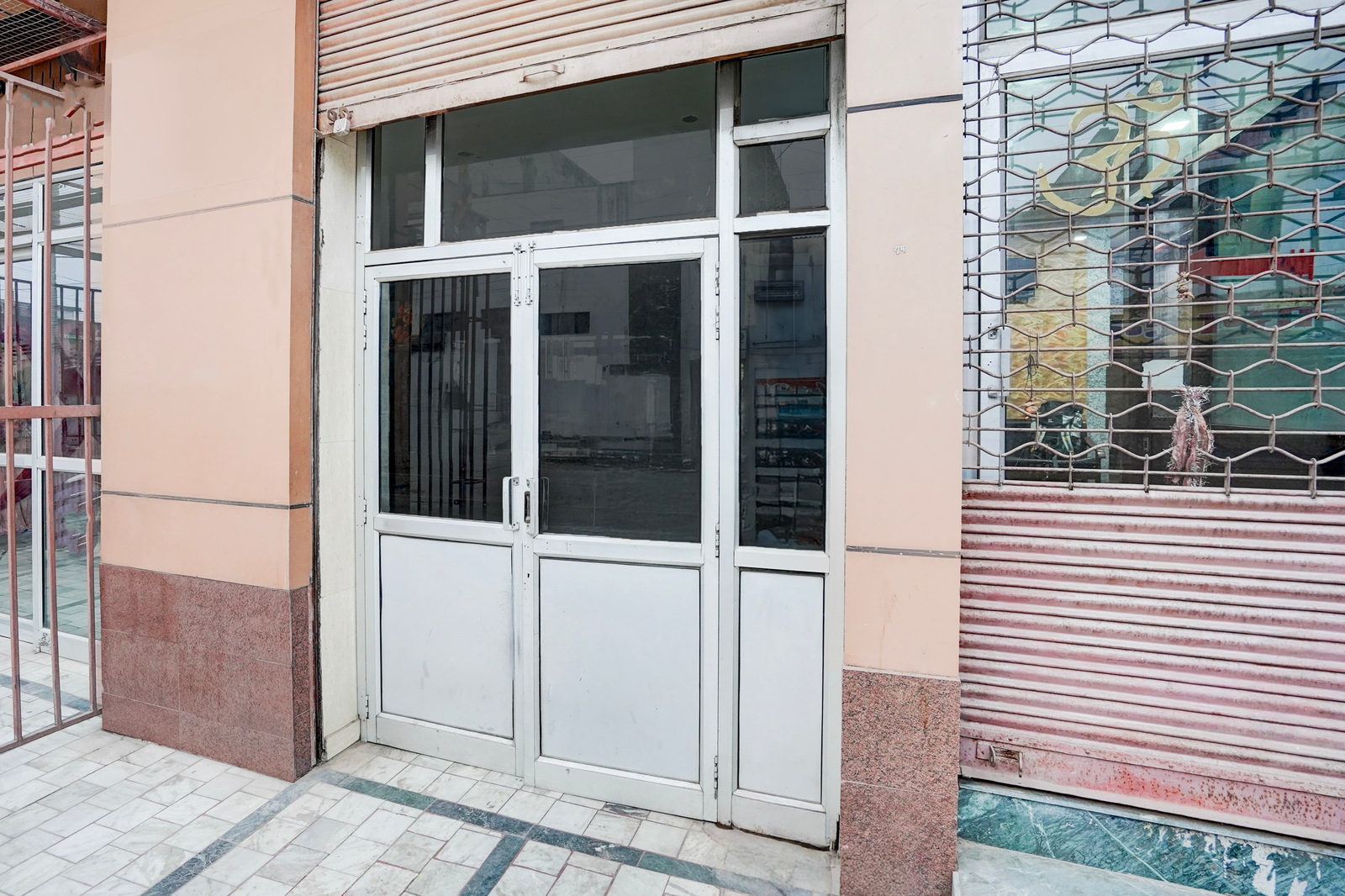 Super Hotel O Govind Nagar Kanpur Formerly Maharoopa Palace,,3 star