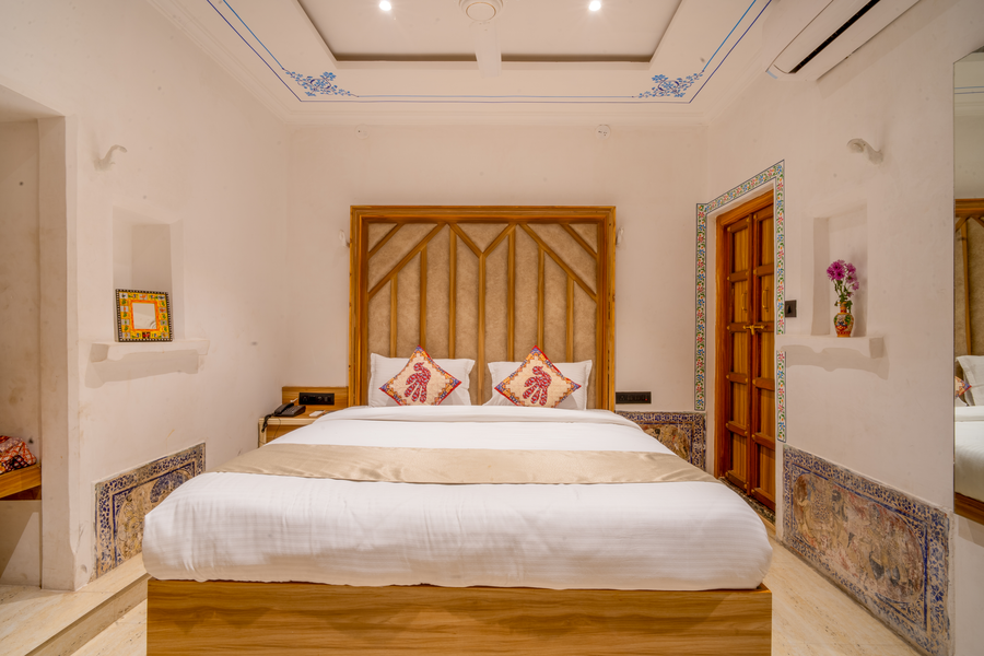 amoraya a lake view heritage haveli old city udaipur