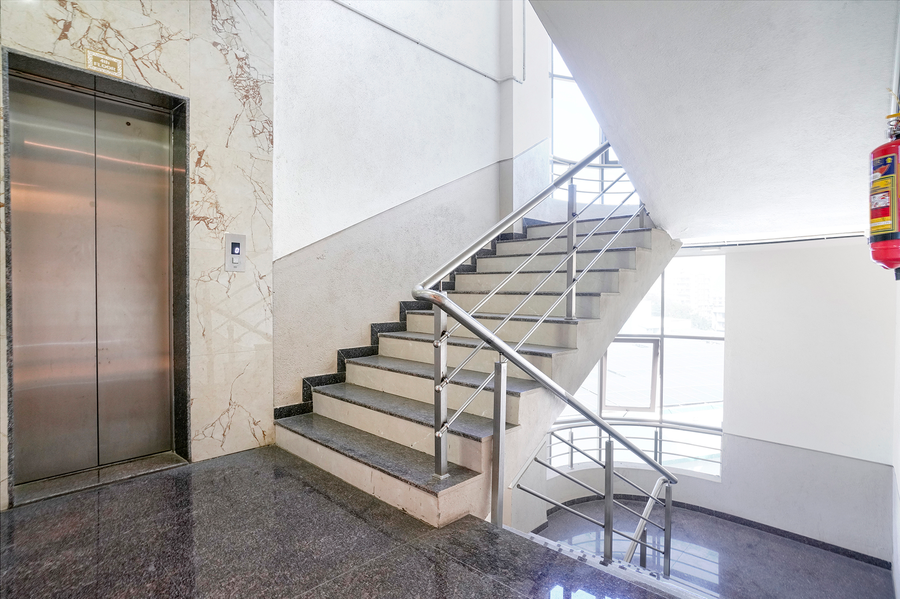 fabhotel prime majhali