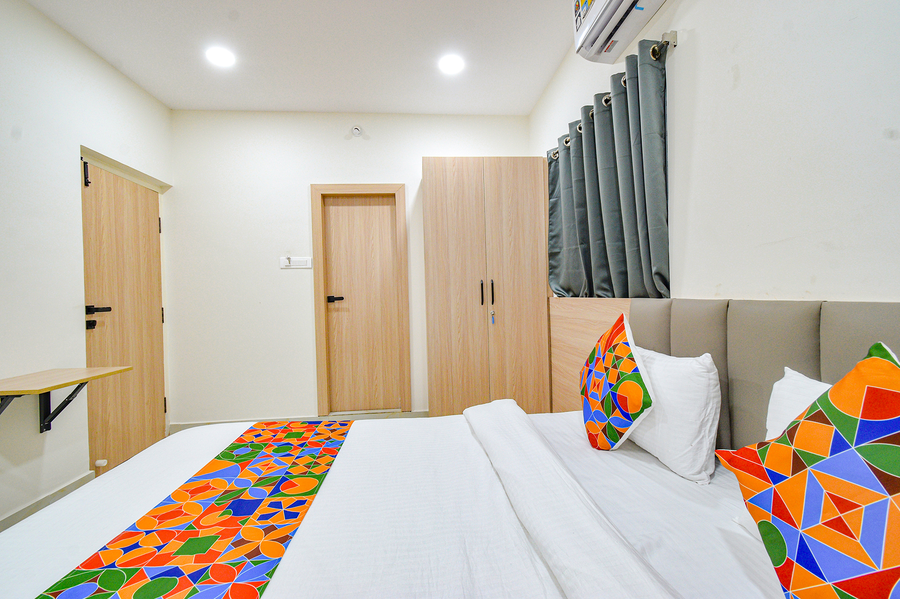 fabhotel narsingi
