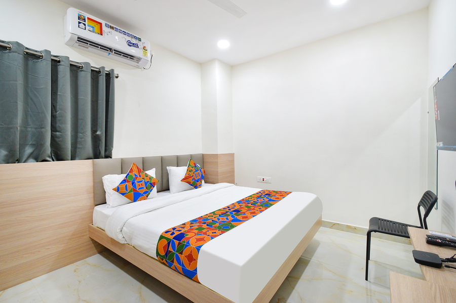 fabhotel narsingi