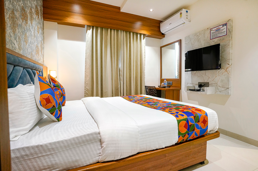 fabhotel status residency