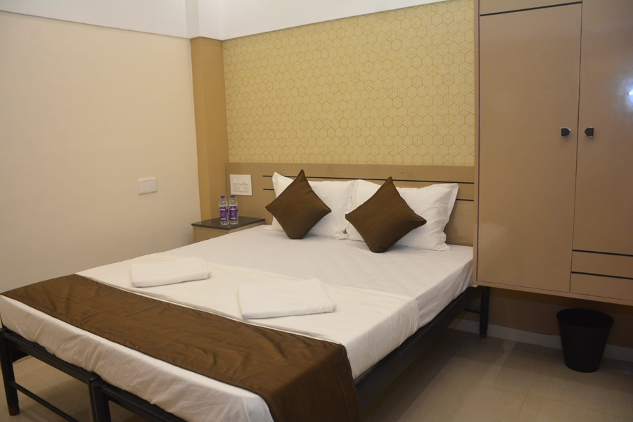 lotus rooms