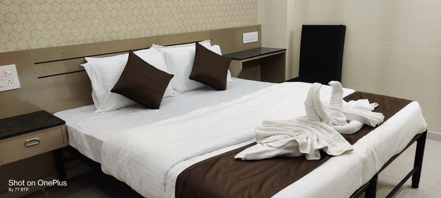 lotus rooms