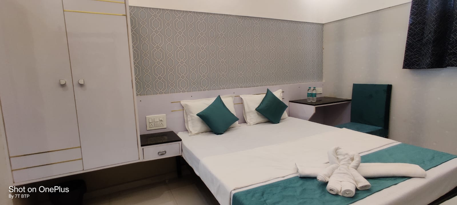 lotus rooms