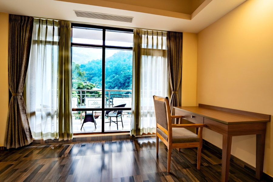 la manila kanishka resort and spa