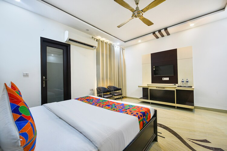 fabhotel rudraksh residency