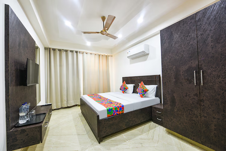 fabhotel rudraksh residency
