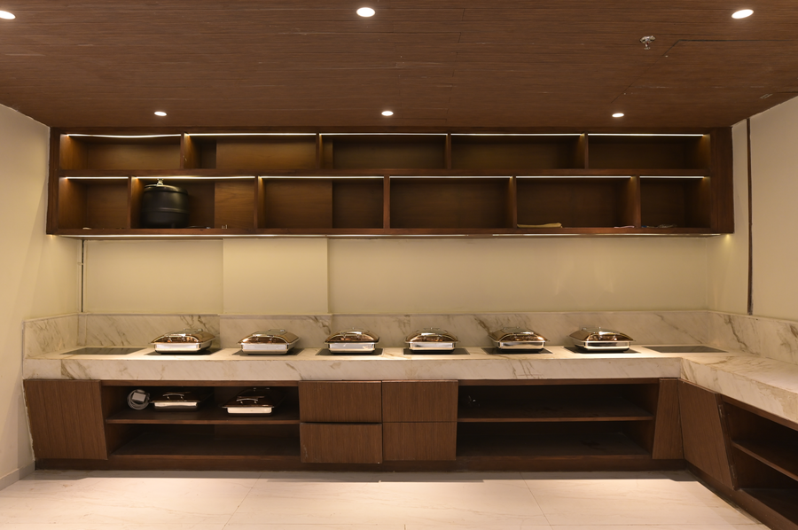 hotel varshish inn
