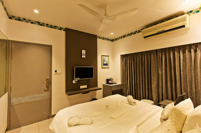 royal land luxury ac tent