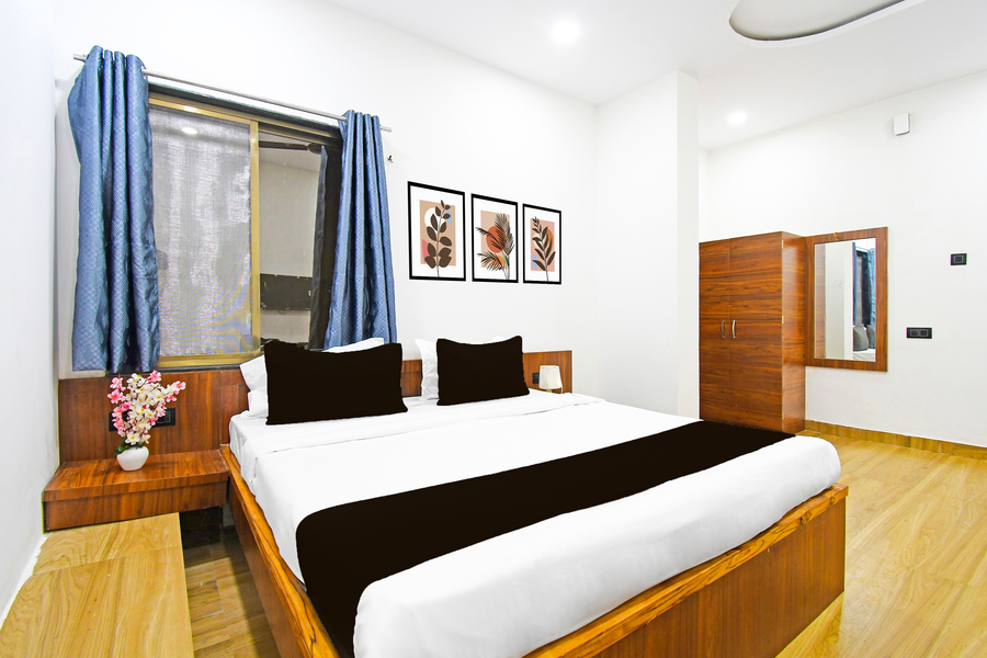 hotel o mana camp near airport