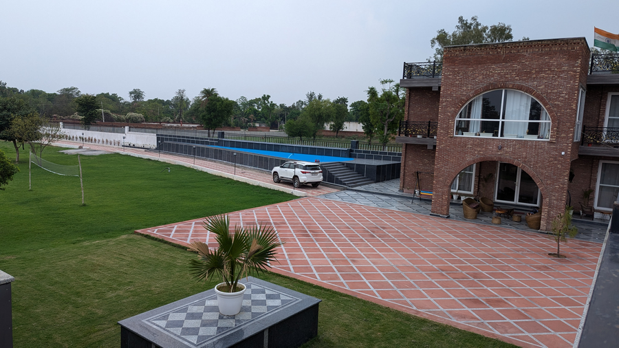ayaansh resort