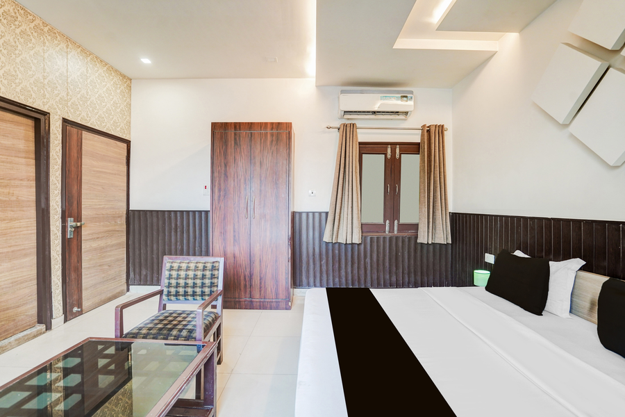 super collection o civil lines rudrapur