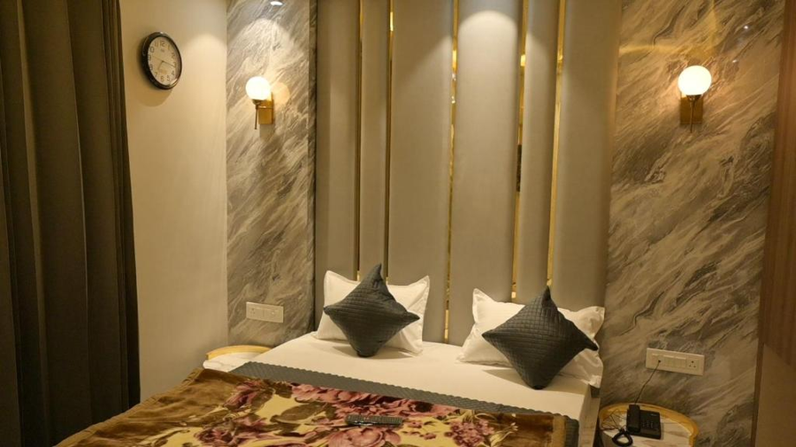 hotel shahanshah a unit of shahanshah guest house