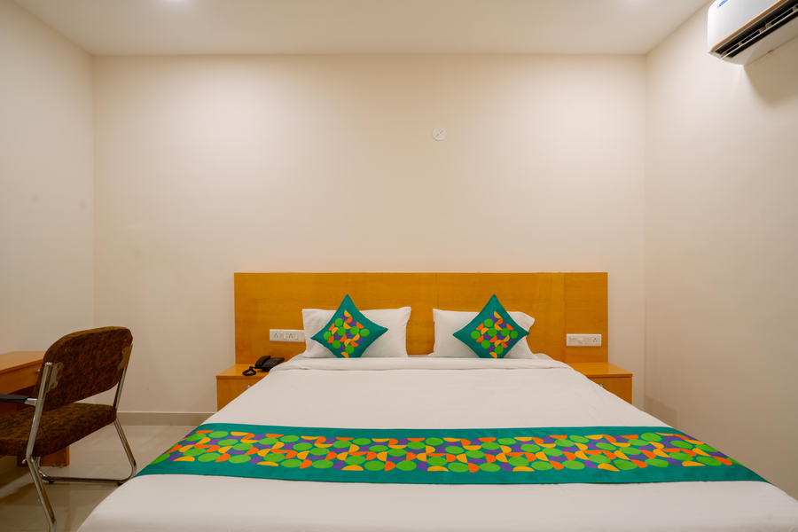treebo the living tree khairatabad