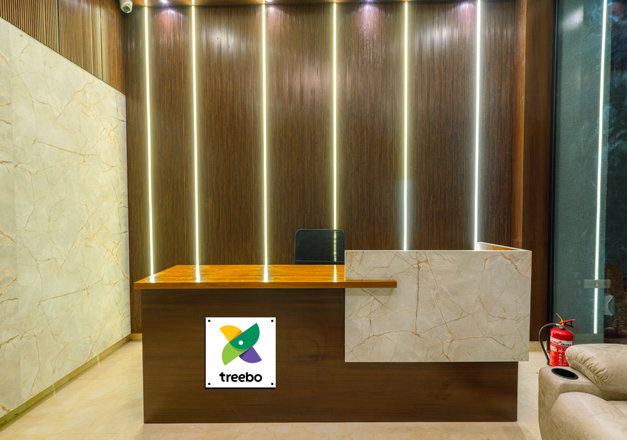 treebo the living tree khairatabad