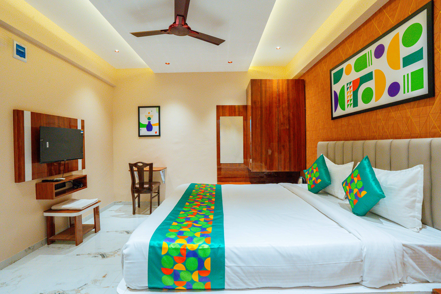 treebo grand royal imperio hinjewadi