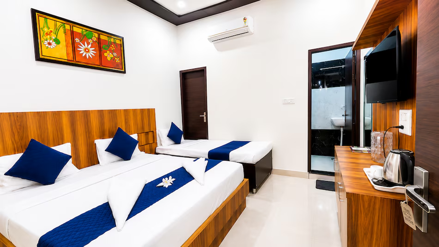 hotel rk residency near banke bihari mandir