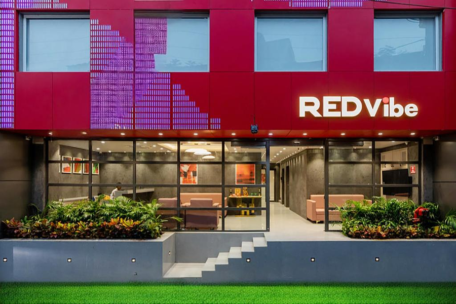 Fabhotel Red Vibe,,3 star