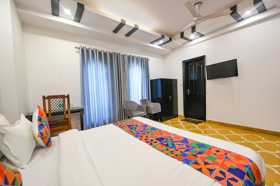 fabhotel the heritage