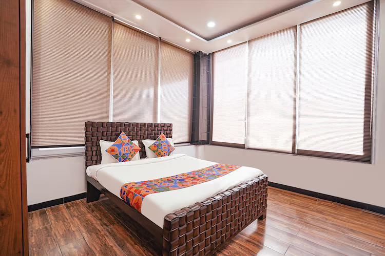 fabhotel villa de benares tulsi manas mandir