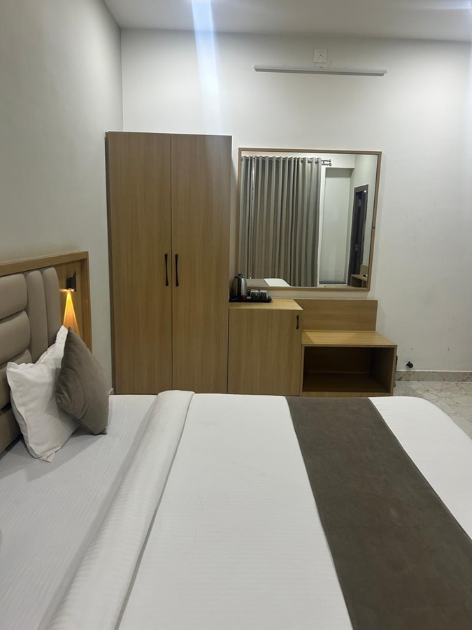 hotel the rainbow inn