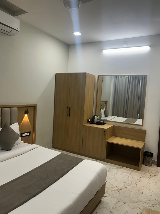 hotel the rainbow inn