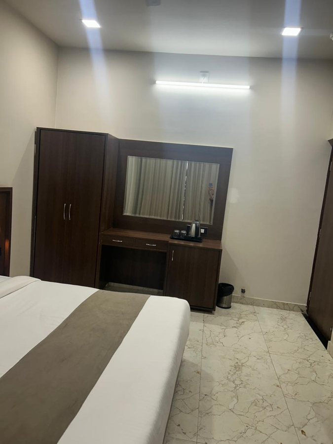 hotel the rainbow inn