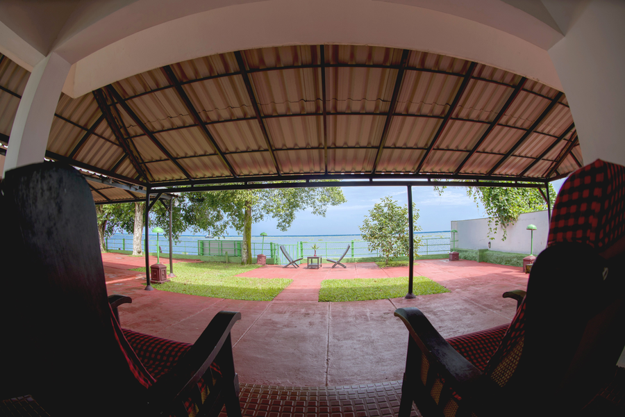illikkalam lakeside cottages