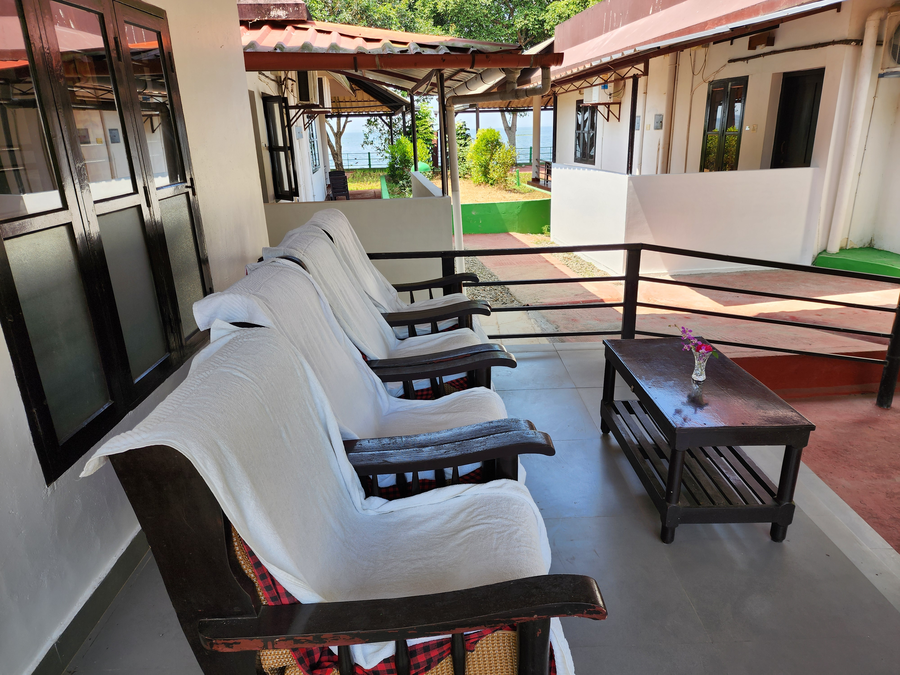 illikkalam lakeside cottages