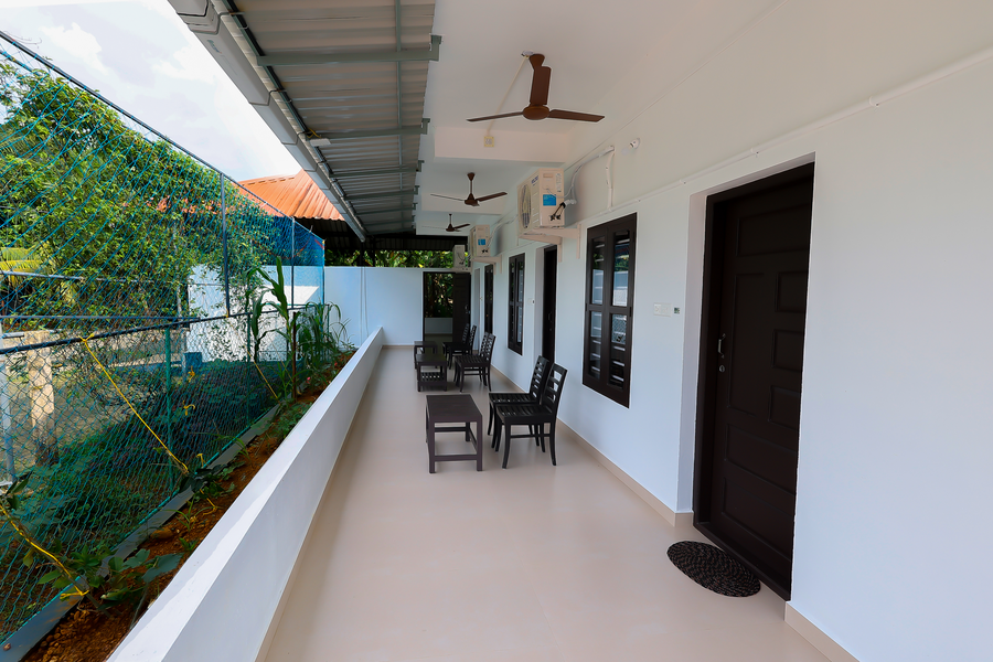 illikkalam lakeside cottages