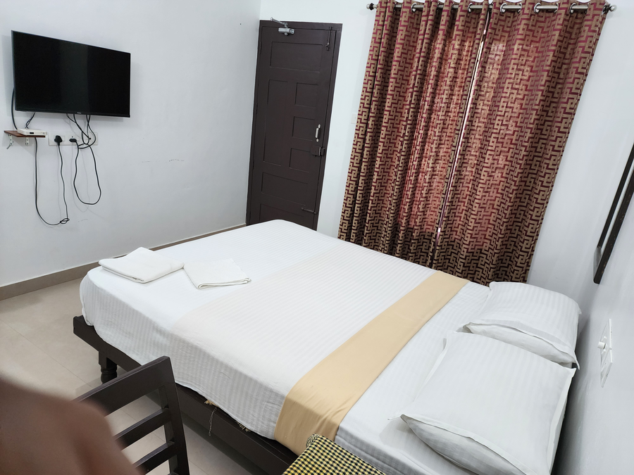 illikkalam lakeside cottages