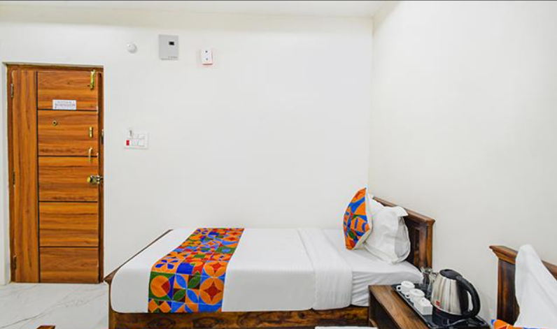 fabhotel ssr ikon suites