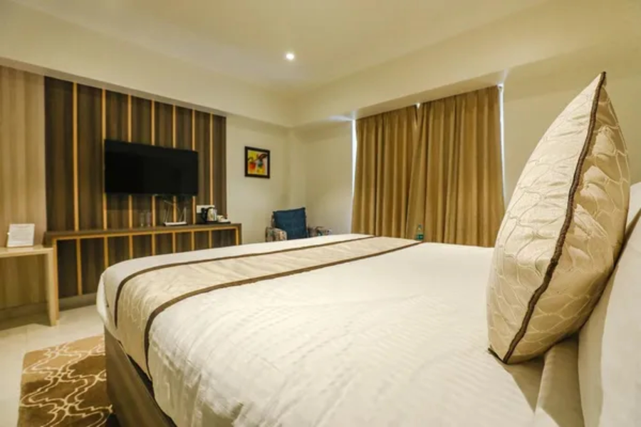 fabhotel prime the thane club
