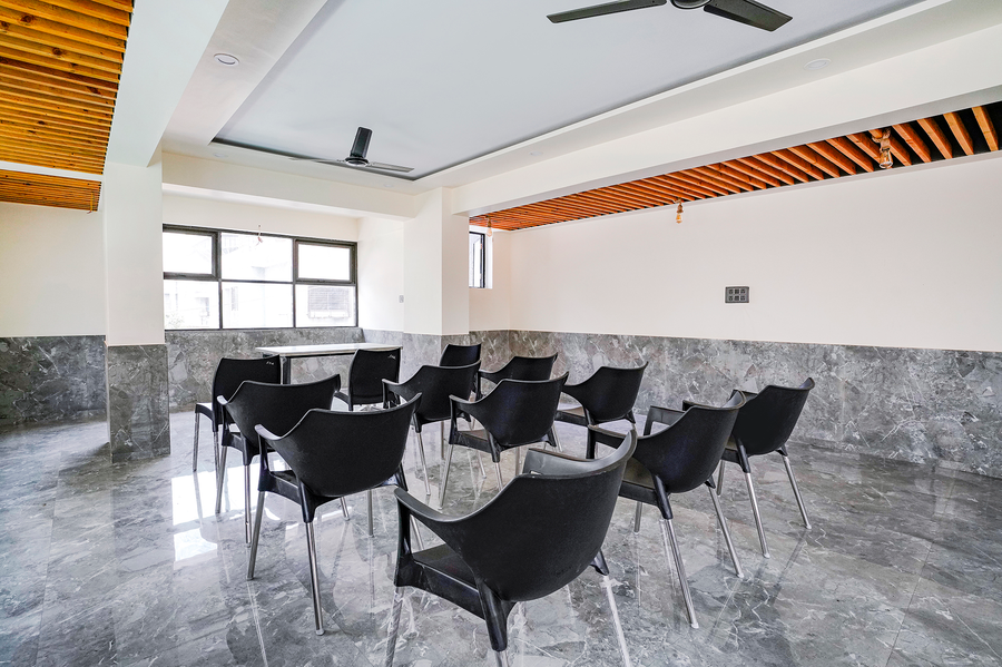 fabhotel prestige elite