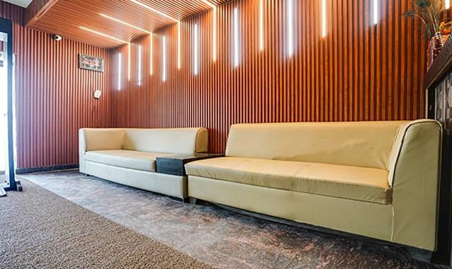 fabhotel royal reena residency