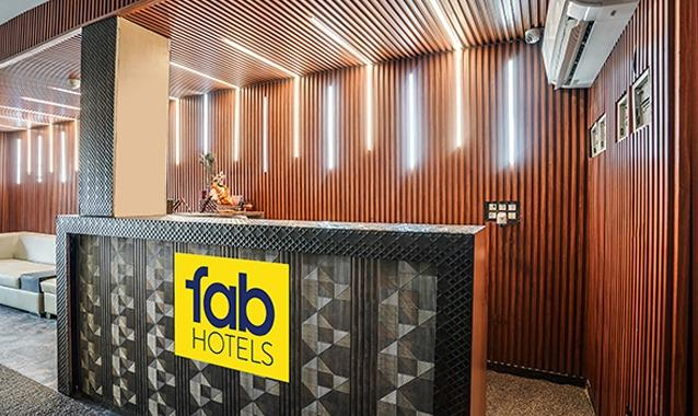 fabhotel royal reena residency