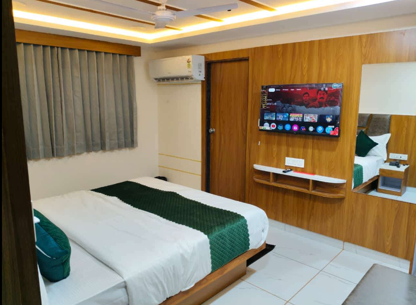hotel just inn