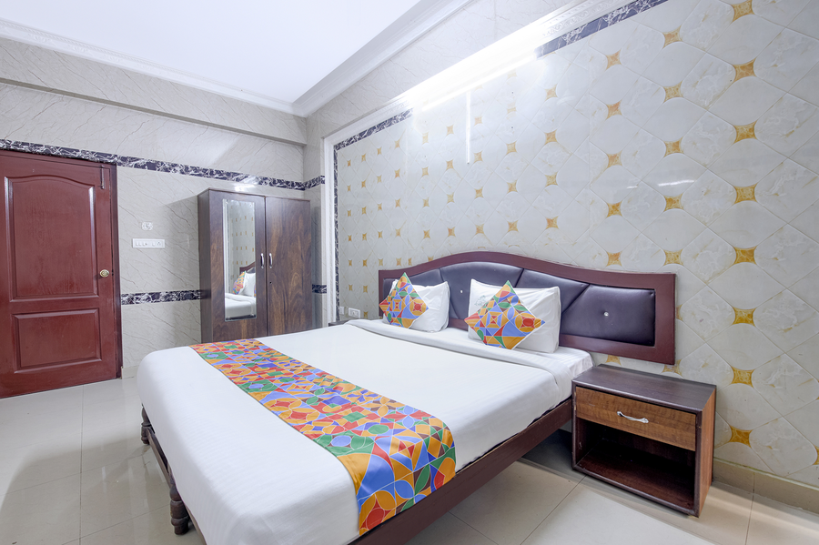 Fabexpress Pearl View Residency - Nr Madras Medical Mission Hospital, Mogappair,MOGAPPAIR EAST,3 star