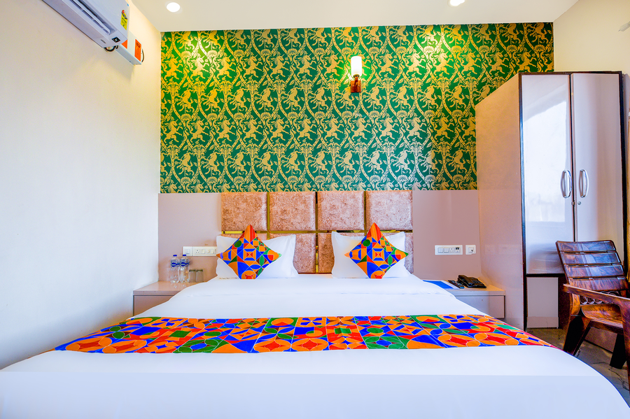 fabhotel lohgarh inn