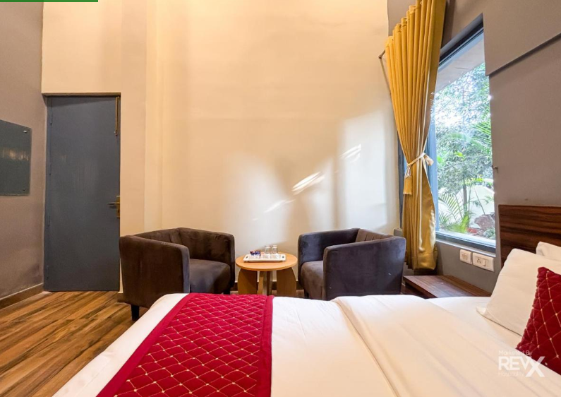 the maple woods resort