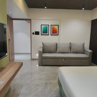 hotel vaishnavi heights solapur