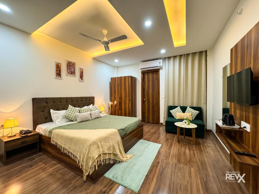 guru sadan a luxe stay