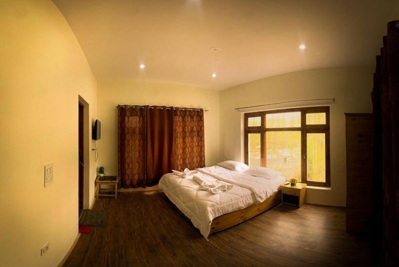 semkar villa ladakh by lexstays