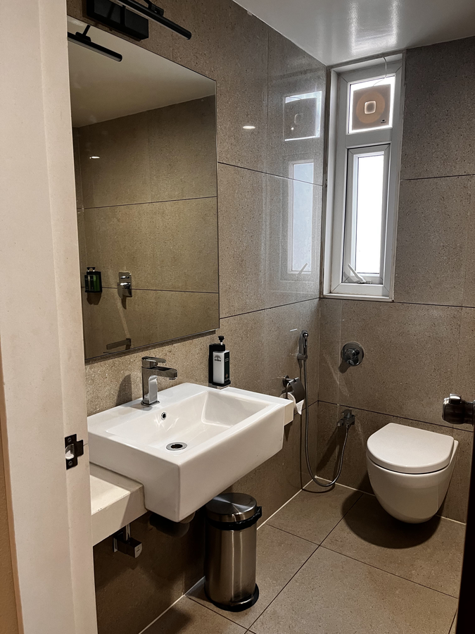 hotel the qubice kolhapur