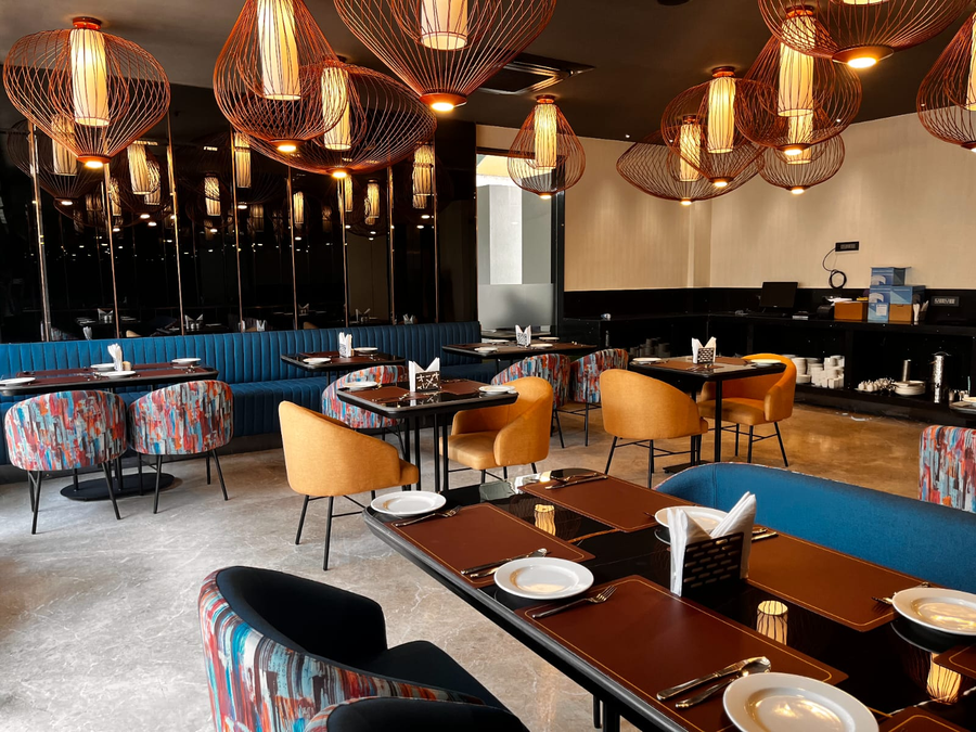 hotel the qubice kolhapur