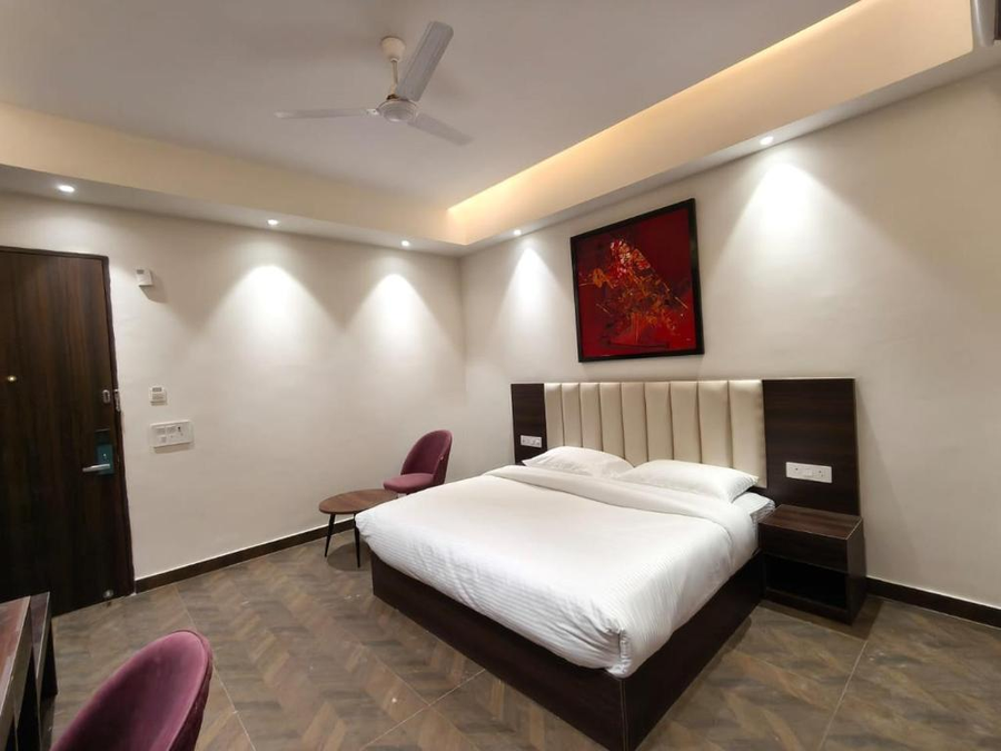 The Altruist Business Hotel,,3 star