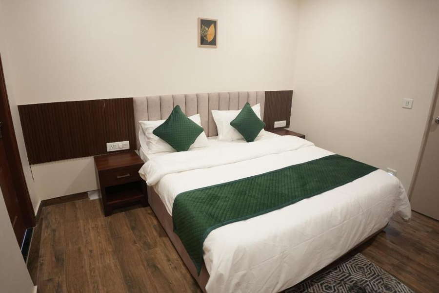 ak castle suites