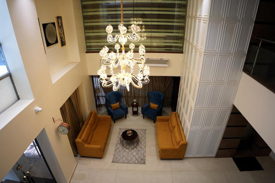 ak castle suites